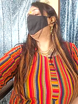 Snapshot of cute-tanvi chatting on 02-12-25, 05:15 cute-tanvi online show from 02-12-25, 05:15