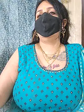 Snapshot of cute-tanvi chatting on 02-15-25, 08:22 cute-tanvi online show from 02-15-25, 08:22