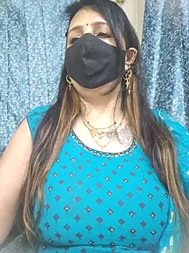 Snapshot of cute-tanvi chatting on 02-18-25, 12:59 cute-tanvi online show from 02-18-25, 12:59