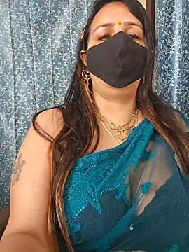 Snapshot of cute-tanvi chatting on 02-20-25, 04:39 cute-tanvi online show from 02-20-25, 04:39