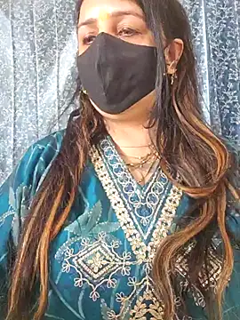 Snapshot of cute-tanvi chatting on 02-22-25, 05:23 cute-tanvi online show from 02-22-25, 05:23