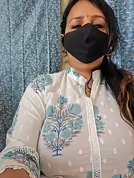 Snapshot of cute-tanvi chatting on 03-05-25, 04:34 cute-tanvi online show from 03-05-25, 04:34