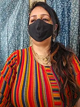 Snapshot of cute-tanvi chatting on 03-06-25, 04:52 cute-tanvi online show from 03-06-25, 04:52