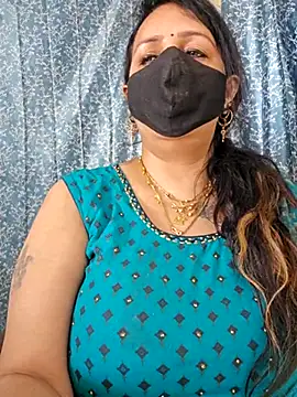 Snapshot of cute-tanvi chatting on 03-07-25, 05:29 cute-tanvi online show from 03-07-25, 05:29