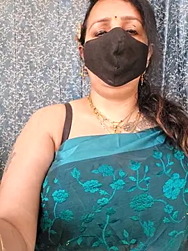 Snapshot of cute-tanvi chatting on 03-14-25, 01:37 cute-tanvi online show from 03-14-25, 01:37