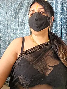 Snapshot of cute-tanvi chatting on 03-15-25, 04:57 cute-tanvi online show from 03-15-25, 04:57