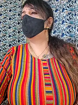 Snapshot of cute-tanvi chatting on 09-12-25, 02:00 cute-tanvi online show from 09-12-25, 02:00