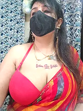 Snapshot of cute-tanvi chatting on 10-13-25, 01:05 cute-tanvi online show from 10-13-25, 01:05