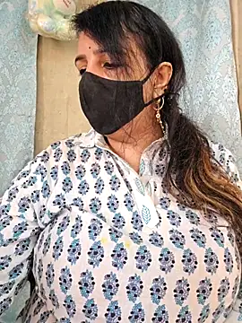 Snapshot of cute-tanvi chatting on 10-17-25, 02:04 cute-tanvi online show from 10-17-25, 02:04