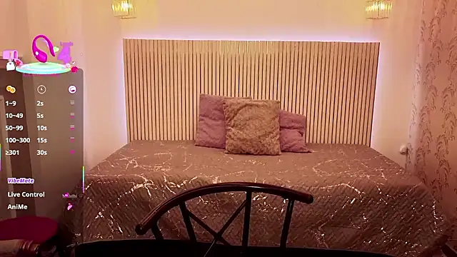 Snapshot of lala_angel chatting on 09-15-25, 01:11 lala angel online show from 09-15-25, 01:11