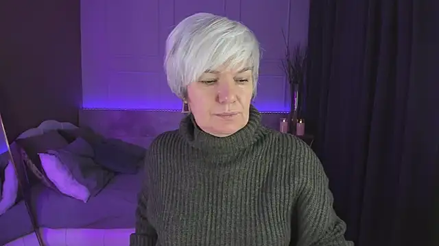 Snapshot of CarmenSoft chatting on 12-04-24, 08:51 CarmenSoft online show from 12-04-24, 08:51