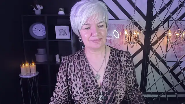 Snapshot of CarmenSoft chatting on 12-25-24, 02:57 CarmenSoft online show from 12-25-24, 02:57