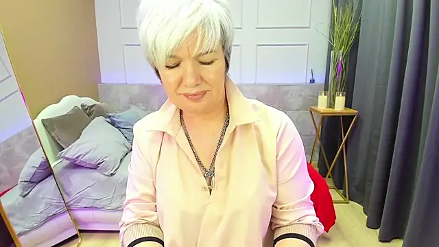 Snapshot of CarmenSoft chatting on 01-06-25, 11:31 CarmenSoft online show from 01-06-25, 11:31