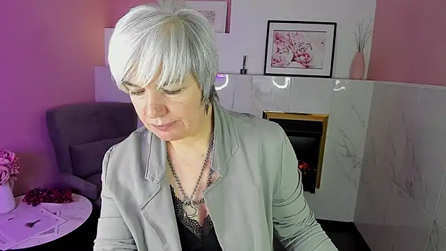 Snapshot of CarmenSoft chatting on 01-20-25, 12:04 CarmenSoft online show from 01-20-25, 12:04