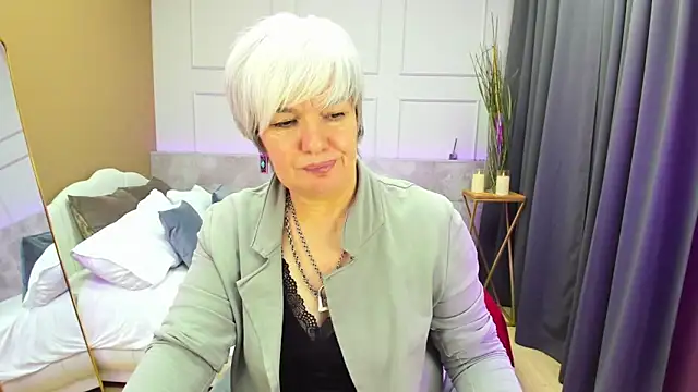 Snapshot of CarmenSoft chatting on 02-02-25, 11:53 CarmenSoft online show from 02-02-25, 11:53