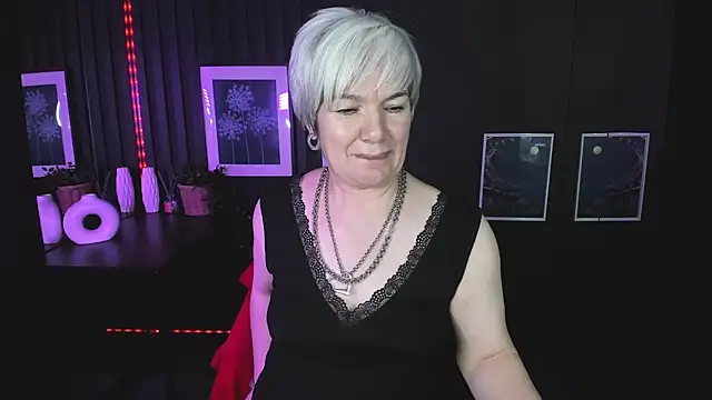 Snapshot of CarmenSoft chatting on 02-16-25, 03:37 CarmenSoft online show from 02-16-25, 03:37