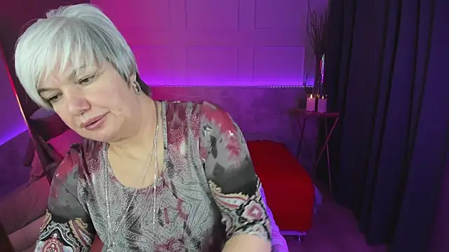 Snapshot of CarmenSoft chatting on 03-10-25, 12:51 CarmenSoft online show from 03-10-25, 12:51