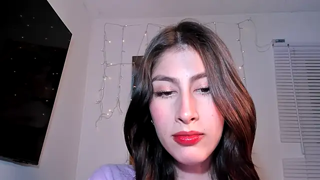 valeria gonzales  online show from 01-16-25, 04:07