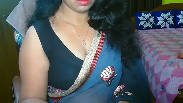 Snapshot of Anushka_21 chatting on 12-23-24, 02:02 Anushka 21 online show from 12-23-24, 02:02