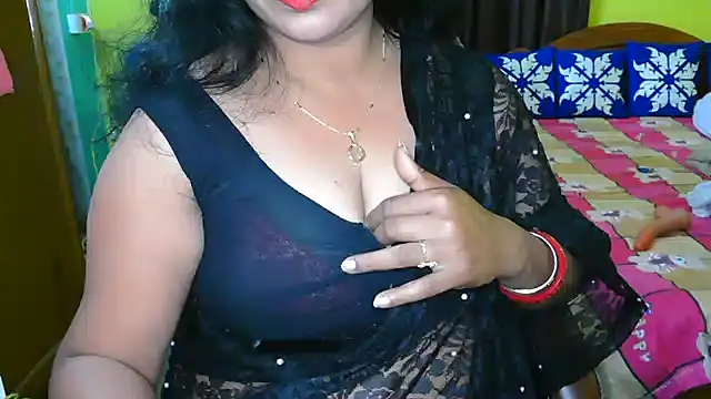 Snapshot of Anushka_21 chatting on 01-10-25, 07:43 Anushka 21 online show from 01-10-25, 07:43