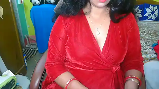 Snapshot of Anushka_21 chatting on 01-14-25, 01:26 Anushka 21 online show from 01-14-25, 01:26