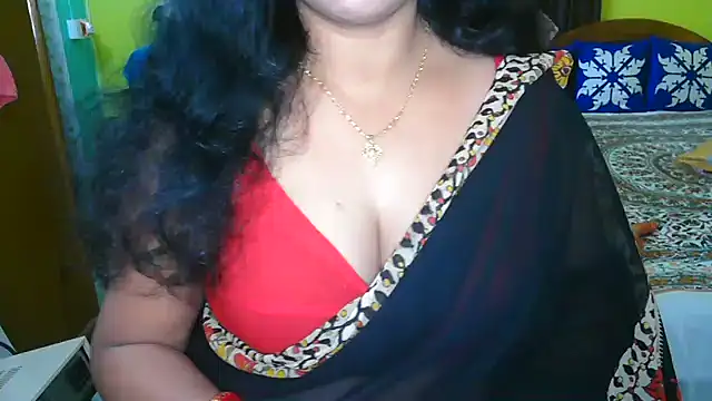 Snapshot of Anushka_21 chatting on 01-25-25, 07:39 Anushka 21 online show from 01-25-25, 07:39