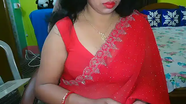 Snapshot of Anushka_21 chatting on 02-09-25, 01:44 Anushka 21 online show from 02-09-25, 01:44