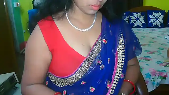 Snapshot of Anushka_21 chatting on 02-13-25, 06:41 Anushka 21 online show from 02-13-25, 06:41