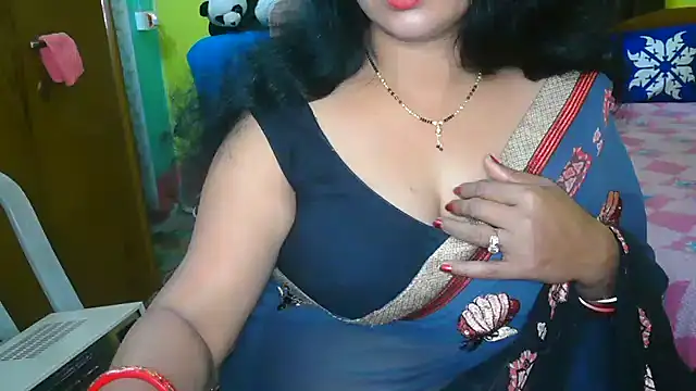 Snapshot of Anushka_21 chatting on 02-15-25, 07:28 Anushka 21 online show from 02-15-25, 07:28