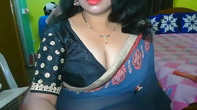 Snapshot of Anushka_21 chatting on 02-25-25, 07:25 Anushka 21 online show from 02-25-25, 07:25