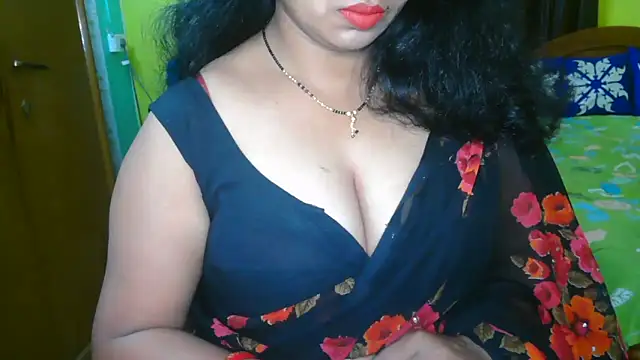 Snapshot of Anushka_21 chatting on 03-18-25, 02:25 Anushka 21 online show from 03-18-25, 02:25