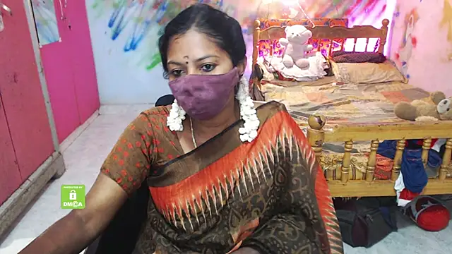 Snapshot of Novapol chatting on 11-23-25, 06:13 Novapol online show from 11-23-25, 06:13