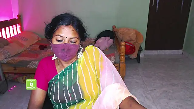 Snapshot of Novapol chatting on 12-16-25, 05:51 Novapol online show from 12-16-25, 05:51