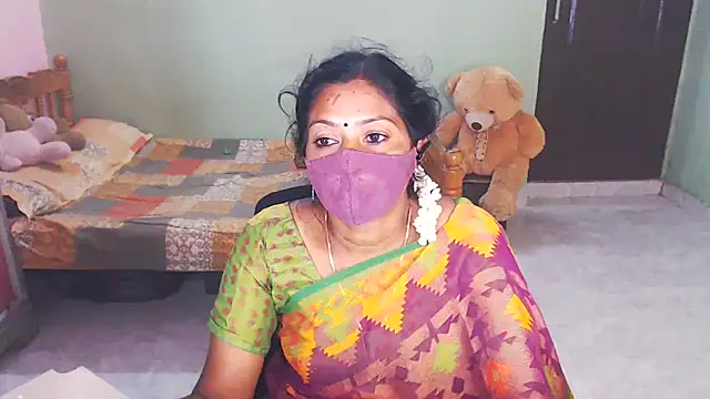 Snapshot of Novapol chatting on 02-06-26, 01:25 Novapol online show from 02-06-26, 01:25