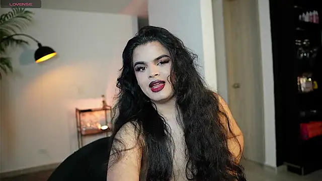 Snapshot of artechloe chatting on 07-24-26, 10:30 artechloe online show from 07-24-26, 10:30