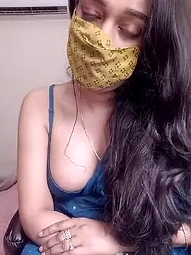 Snapshot of Lavanya_Shah chatting on 02-20-25, 02:57 Lavanya Shah online show from 02-20-25, 02:57