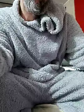 207RCCam online show from 12-08-24, 03:43