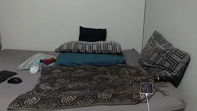 ANGELINE600 online show from 10-28-25, 09:28