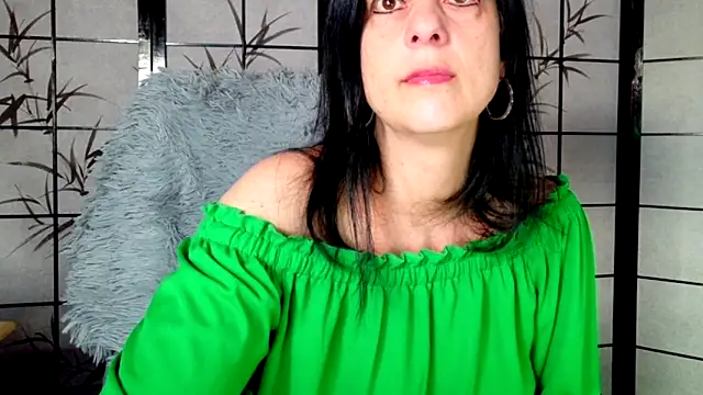  Sweetlonglips  online show from 01-17-26, 06:07