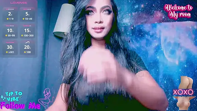 Snapshot of XXsexylongcockXX chatting on 03-19-25, 05:39 XXsexylongcockXX online show from 03-19-25, 05:39