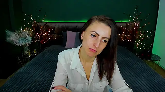 Rebecca Diamond online show from 02-17-25, 12:38