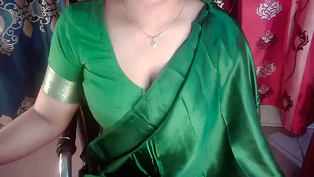Snapshot of banglarani880 chatting on 03-21-25, 04:51 banglarani880 online show from 03-21-25, 04:51