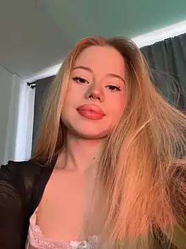 curchez  online show from 01-29-25, 07:32