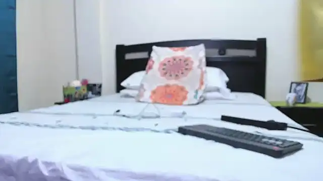 Snapshot of mara2020_69 chatting on 03-06-25, 12:09 mara2020 69 online show from 03-06-25, 12:09