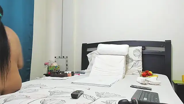 Snapshot of mara2020_69 chatting on 10-16-25, 02:51 mara2020 69 online show from 10-16-25, 02:51