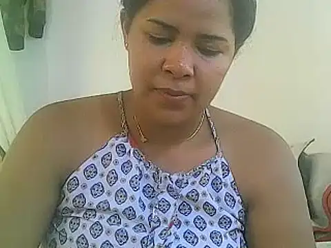 Snapshot of aleixane chatting on 01-02-25, 02:24 aleixane online show from 01-02-25, 02:24