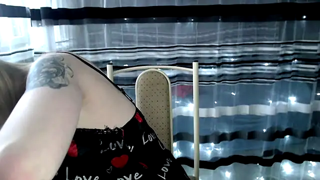 cold lollipop online show from 01-18-25, 07:17