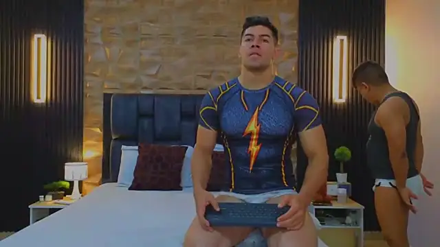 FelipeAndMarcello3 online show from 03-03-25, 02:26