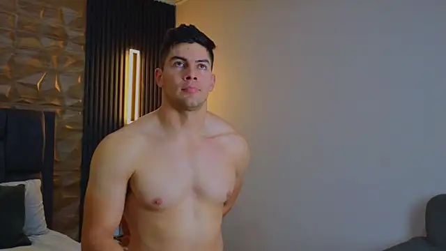 FelipeAndMarcello3 online show from 03-06-25, 11:31