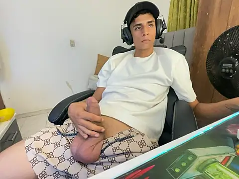 Max TheHorseDick online show from 01-02-25, 05:46